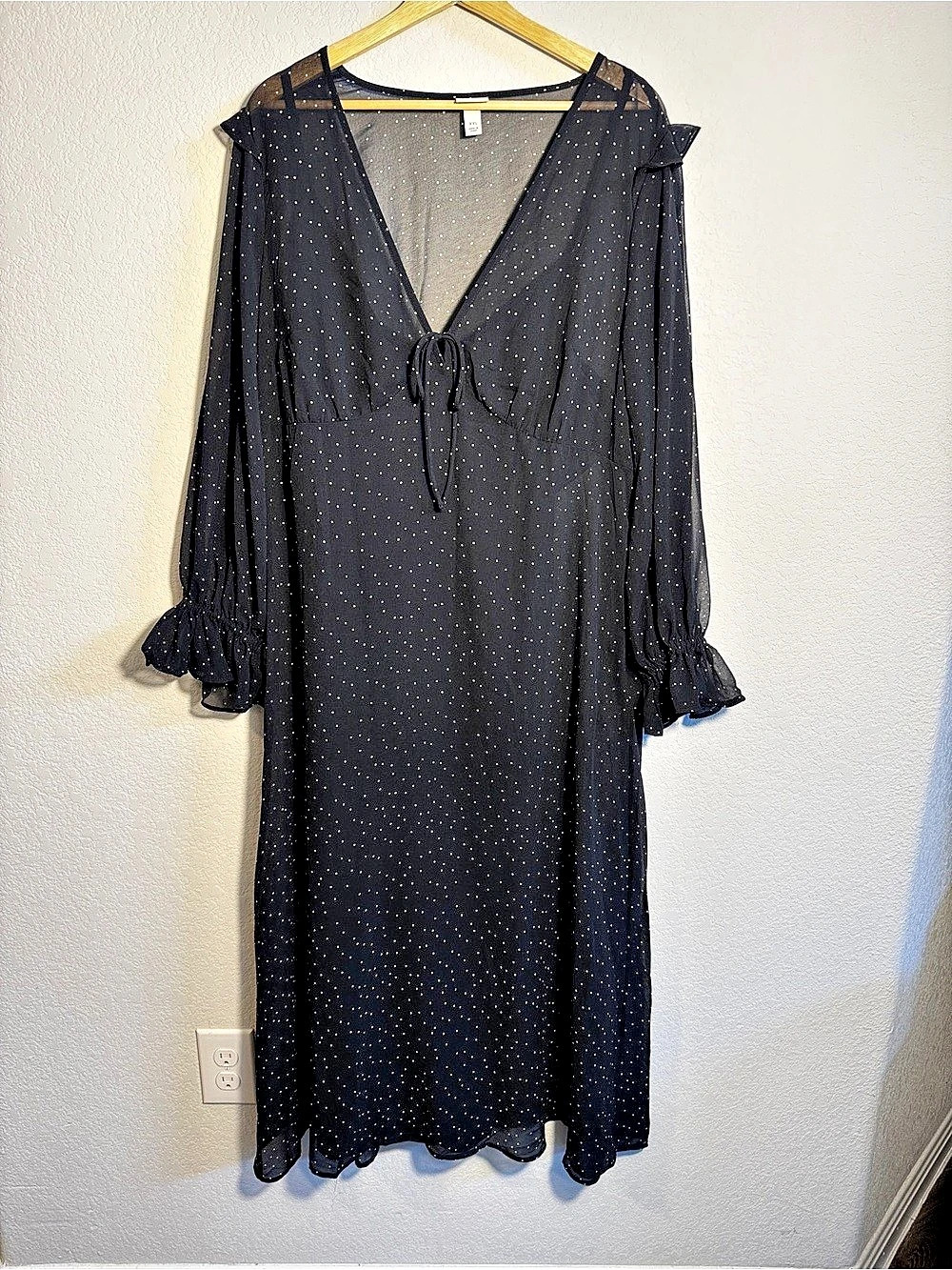 a new day Long Sleeve Polka Dot Midi Dress Black & White XXL whimsical witchy